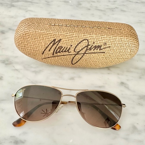 Maui Jim Accessories Maui Jim Nou Wale Sunglasses Poshmark